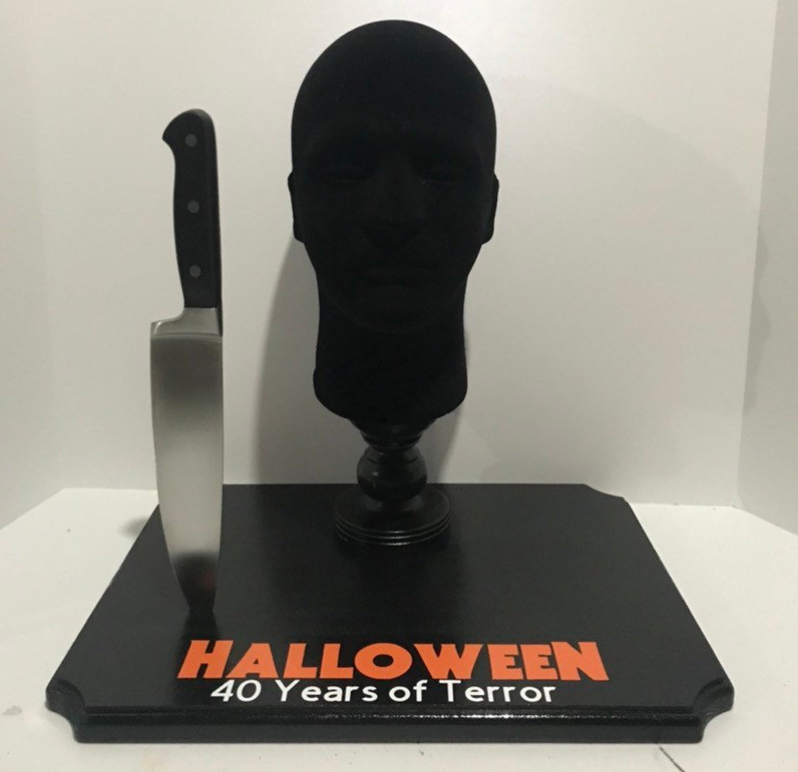 Michael Myers Mask Stand Display 2018 Halloween Mask Knife Etsy