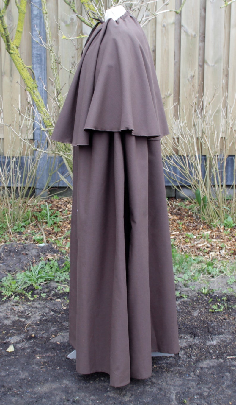 Long cape / cloak with pelerine. Charles Dickens style. Every Etsy