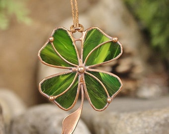 Four leaf clover pendant Green Shamrock St. Patrick's Day Lucky Clover Irish St Patricks day pendant Green Clover Celebration jewelry irish