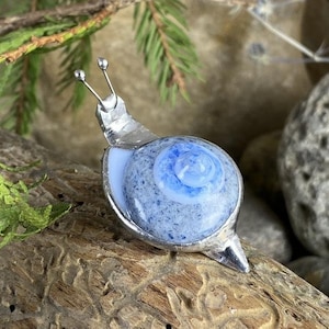 Snail jewelry brooch pin Cute animal Gift for teenage girl for Girl&#39;s Jackets Exclusive Pins Gift for snail lover Animal wildlife pin