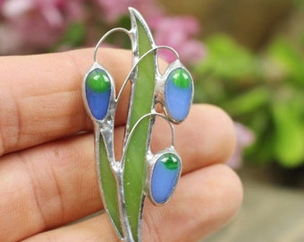 Broche de flores azul pinzón de campana azul Regalo de mujeres inspiradoras Broche de flores de primavera violeta