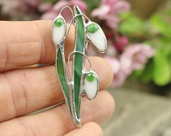 Snowdrop pin jewelry White spring flower brooch Stained glass gift for sister grandma mother