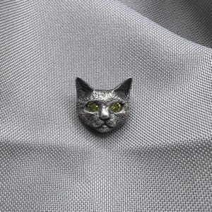 Cat Face Pin