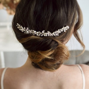 Rhinestone pearl bridal hair comb. diamante pearl wedding headpiece. hair accessory for brides. small pearl wedding hair comb | heather