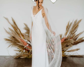 Light Ivory Chapel Veil – Silk Effect Tulle, Pencil Edge - Brooklyn