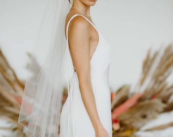 Fingertip Wedding Veil – Single Layer Ivory Tulle with Pencil Edge, Handmade in UK – Lauren
