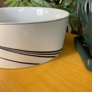 Block Spal White Pearl serving bowl Jack Prince Jewels 1980s style vegetable bowl Art Deco 80s retro kitchen image 1