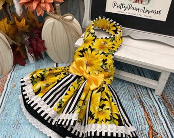 Yellow Daisy Dog Dress/Yellow Spring Dog Dress/Birthday Dog Dress/ Wedding Dog Dress/Special Occasion Dog Dress