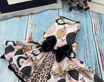 Vestido navideño negro y rosa para mascotas: Vestido de fiesta para perros