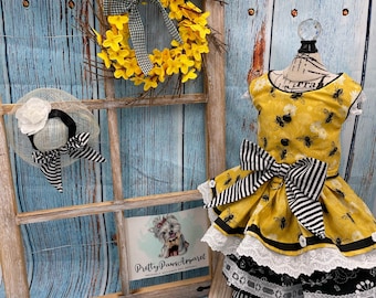 Yellow Bee Dog Dress/Summer Dog Dress/ Spring Dog Dress/Birthday Dog Dress/ Wedding Dog Dress/Party Dog Dress