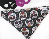 Halloween Skull Dog Bandana, Sugar Skull Bandana, Halloween Dog, Dog Bandana, Day of Dead Bandana, Halloween Bandana, Día de los Muertos Dog