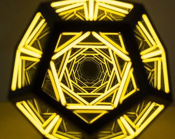 Dodecahedron Sculpture - infinity Mirror Lamp - Mirror Reflection -