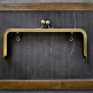 8" inch brushed brass clutch purse frame, glue in, kisslock closure, metal bag frame, 20cm