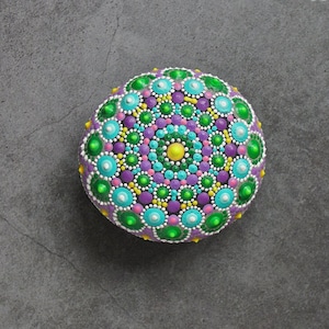 Mandala Stone, Hand Painted Rock, Natural Sea Stone, Paper Weights, Home Boho Decor, Unique Gift for any Occasion