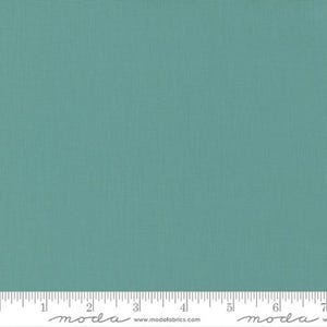 Moda Bella Solids - Composed // Quilting Cotton // 100% cotton // Moda Fabrics // Solid Fabric