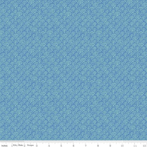 Lost at Sea Waves Seafoam by Riley Blake Fabric // Quilting Cotton // Cotton Woven // 100% cotton // Scallop Fabric