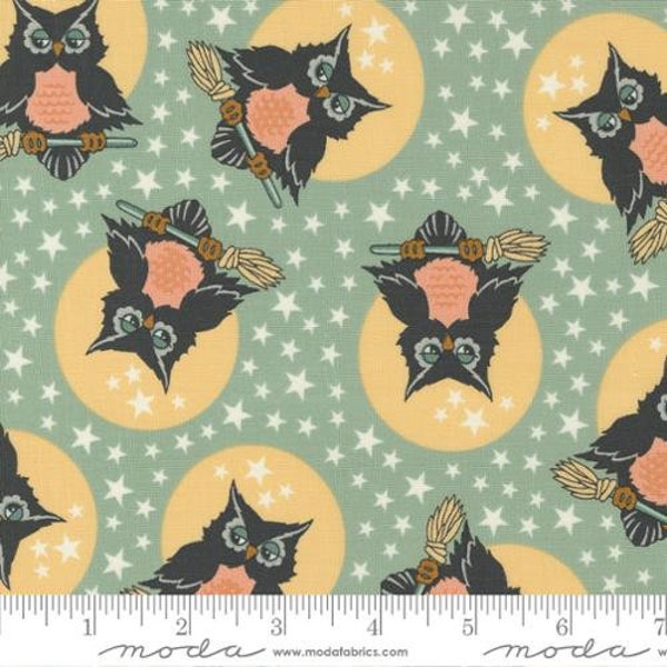 Owl O Ween Owls Gobblin by Moda Fabrics // 100% cotton // Quilting Fabric // Halloween Fabric // Owl Fabric