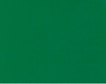 Moda Bella Solids - Leprechaun // Quilting Cotton // 100% cotton // Moda Fabrics // Green Solid Fabric