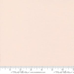 Moda Bella Solids - Pale Pink // Quilting Cotton // 100% cotton // Moda Fabrics // Solid Fabric