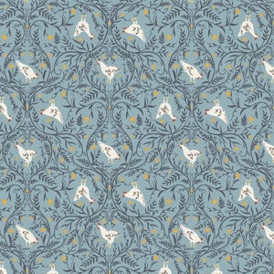 Day on a Farm Feeding the Chickens by RJR Fabrics // Quilting Cotton // Cotton Woven // 100% cotton // Rooster Fabric