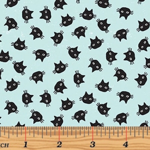 Purr Fect Cats - Small Cat Faces by Benartex Fabric // Quilting Cotton // Cotton Woven // 100% cotton // Cat Fabric