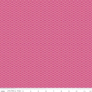 Mint for You Scallops Cranberry by Riley Blake Fabric // Quilting Cotton // Cotton Woven // 100% cotton // Pink Fabric