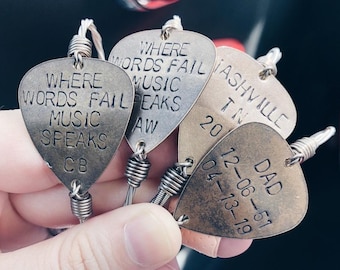 Custom Guitar Pick Bracelet: Repurposed String Jewelry, Nashville Gift