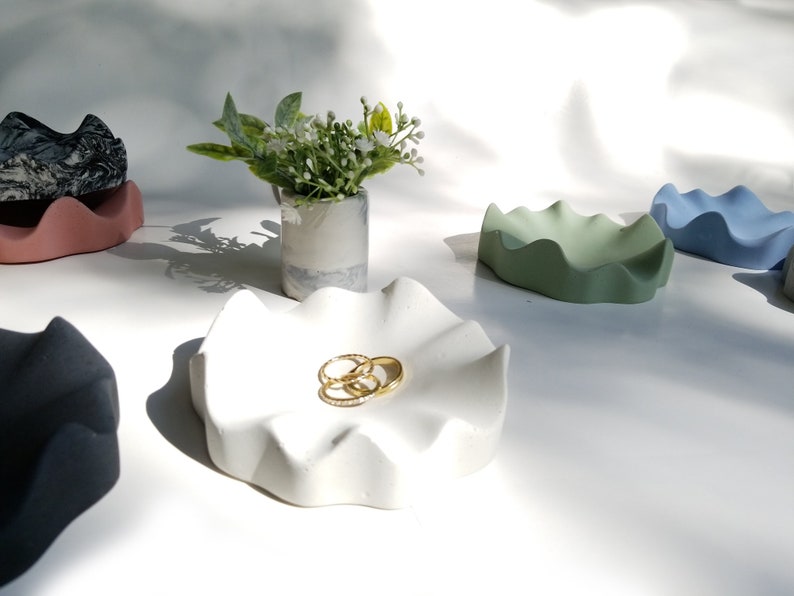 Jewelry Dish Ring Dish Concrete Jewelry Display Plate Etsy