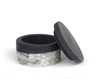 Salt Cellar with Lid / Salt Box / Salt Pinch Bowl / Salt Pig / Concrete Kitchen Gifts / Salt Pot / Salt Holder / Spice Cellar