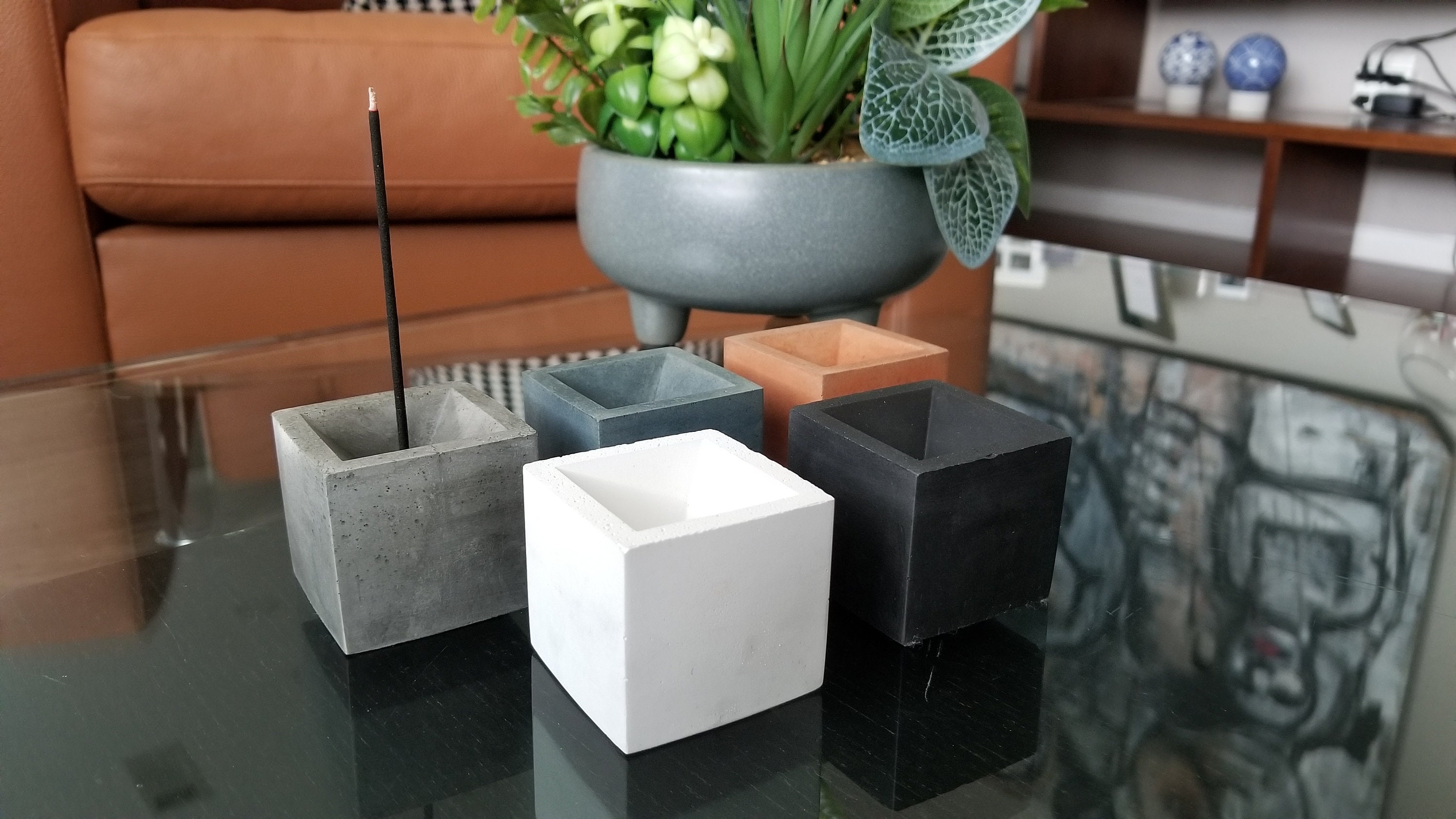 Concrete Incense Holder, Japanese Incense Burner, Modern minimalist Home Decor, Meditation incense Holder