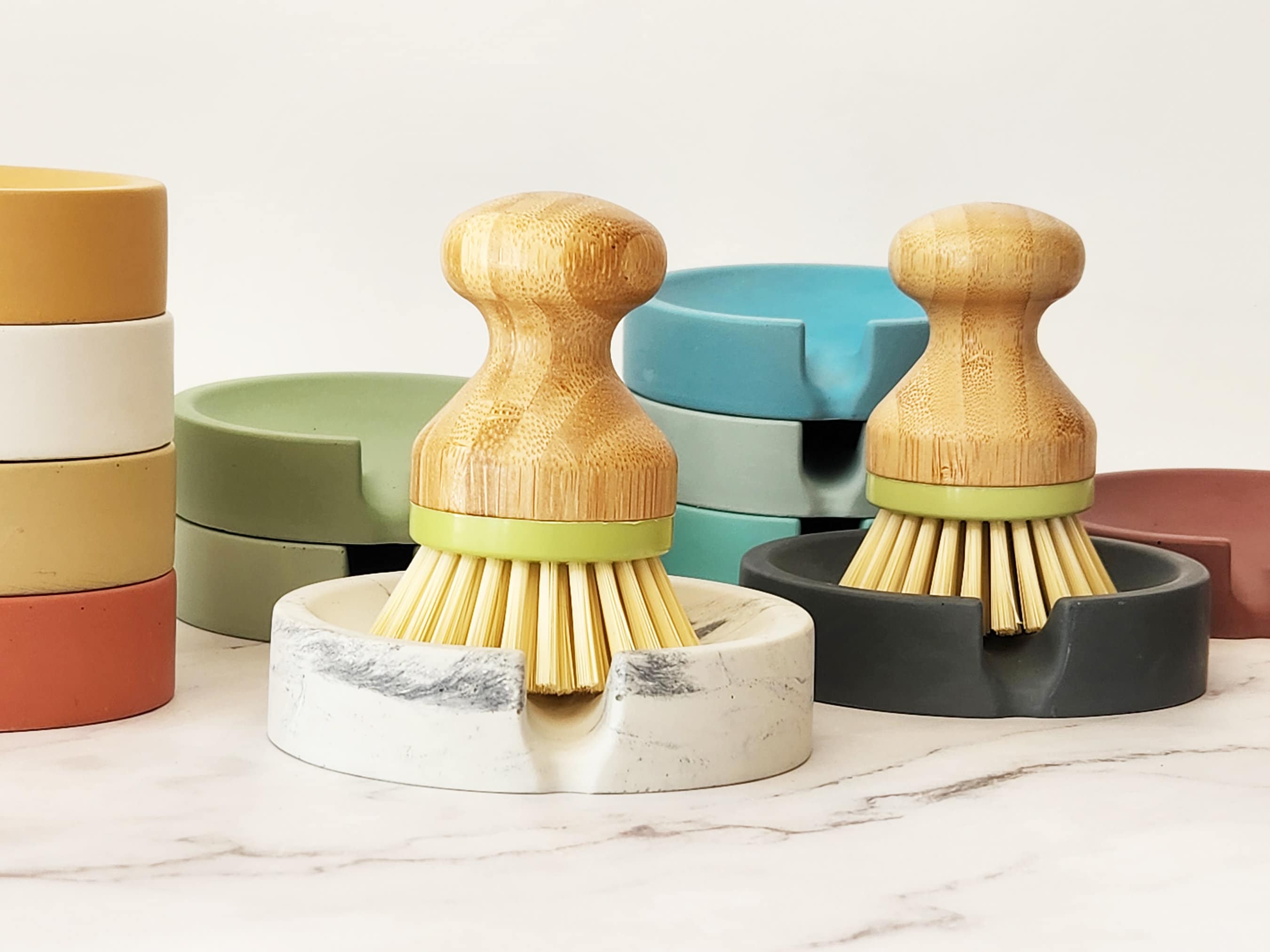 Dish Scrub Brush – Bamboo - Be Made