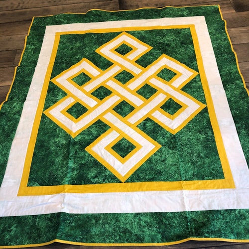 Lapthrow Size Celtic Knot Quilt Pattern Etsy