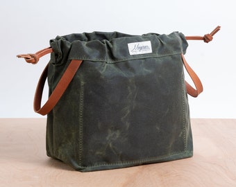 Knitting Project Bag, OLIVE GREEN Waxed Canvas and Leather Project Bag, Knitting Bag, Yarn Bag, Crochet Bag, Craft Bag, Drawstring Bag