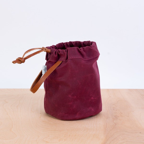 Knitting Project Bag, BURGUNDY Waxed Canvas and Leather, Small Project Bag, Sock Knitting Bag, Hat Knitting Bag, Gifts for Knitters