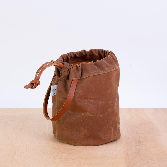 Waxed Canvas Knitting Project Bag: Brush Brown Leather Handle