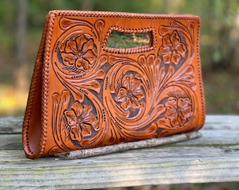 Bolso bandolera floral de cuero repujado a mano "JENNY": bolso grande estilo vaquero mexicano, bolso de cuero repujado estilo vaquera, bolso de hombro bohemio
