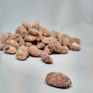 8 oz gekonfijte amandelen: verse zelfgemaakte gesuikerde noten (glutenvrij)