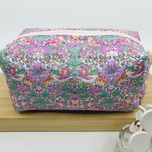 Liberty fabric zipper pouch| make up bag| pencil case|  Liberty of London| gift for her| Teen gift | handmade |boxy shape bag