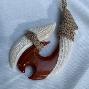 Hawaiian Maui Makau Traditional Native Fish Hook Necklace Pendant. Wood and bone carved. image 1