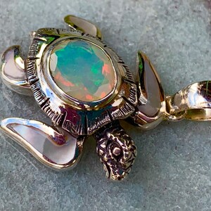 Opal Turtle Pendant Necklace. Mother of Pearl, Silver.