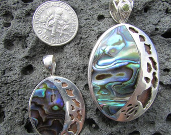 HXSCOO Ciondoli in Conchiglia di Abalone Naturale Forma Ovale Collana con Conchiglia Artigianale Charms Gioielli Corda in Pelle Collane alla Moda Festa Regalo