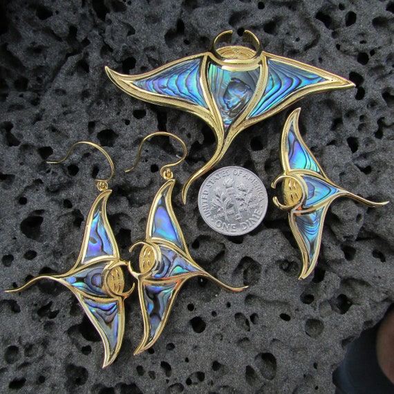 18K Gold Vermeil Manta Ray Stingray Necklace Pendant