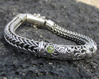 Turtle and Manta Ray Bracelet | Sterling Silver | Peridot | 7 inch | Ocean | Beach | Gift | Jewelry | Handmade | Unique