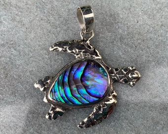 Pendentif Tortue Honu Hawaïenne - Amulette De Protection En Acier Inoxydable - Neuf Avec étiquettes