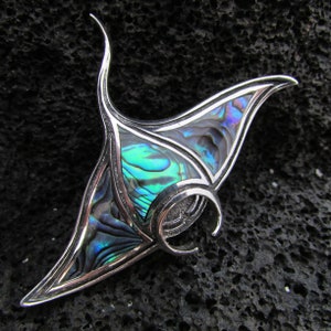 Manta Ray Necklace Pendant Handmade Abalone Paua Shell Sterling Silver image 6