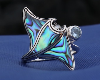 Manta Ray Ring Hawaiian Hahalua. Abalone Paua Shell. Blue Topaz. Sterling Silver.