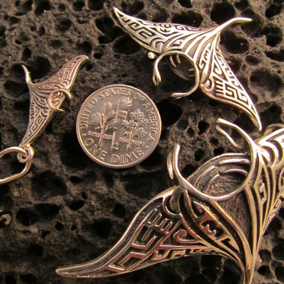 空　値下げ　Hawaiian jewelry Manta Ray Pendant Necklace Large | Sterling Silver | Ocean