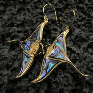 18K Gold Vermeil Manta Ray Stingray Earrings Handmade Abalone Paua Shell Sterling Silver image 4