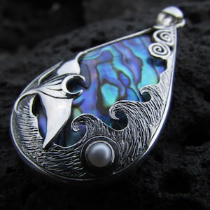 Manta Ray Wave Pendant Necklace | Stingray | Paua Abalone Shell | Sterling Silver | Ocean | Beach | Gift | Jewelry | Handmade | Unique