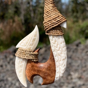 Hawaiian Maui Makau Traditional Native Fish Hook Necklace Pendant. Wood and bone carved. image 5